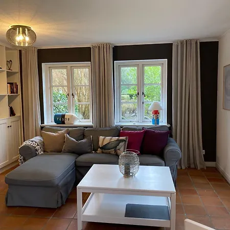 Farnweg 7 Haus West