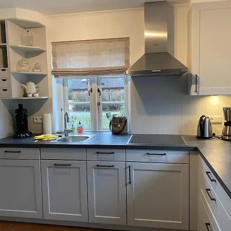 Lägenhet Farnweg 7 &amp#40haus West&amp#41 *